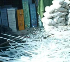 大量回收廢塑料